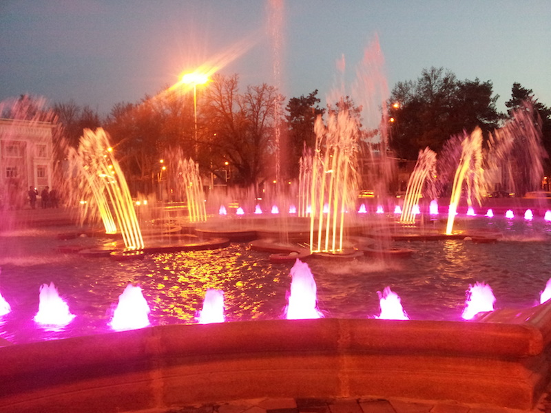 塔吉克斯坦总统府广场音乐喷泉